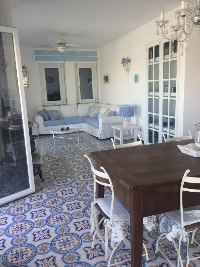 Appartement L'Attico Di Anna à San Remo Extérieur photo